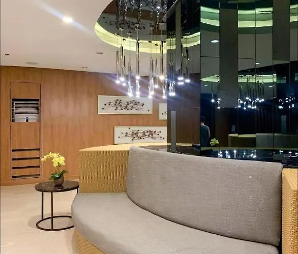 Staycation At Aapl Manila